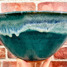 Load image into Gallery viewer, detail image of glaze on a Serving bowl glazed in Teal with a beautiful icing glazed rim.